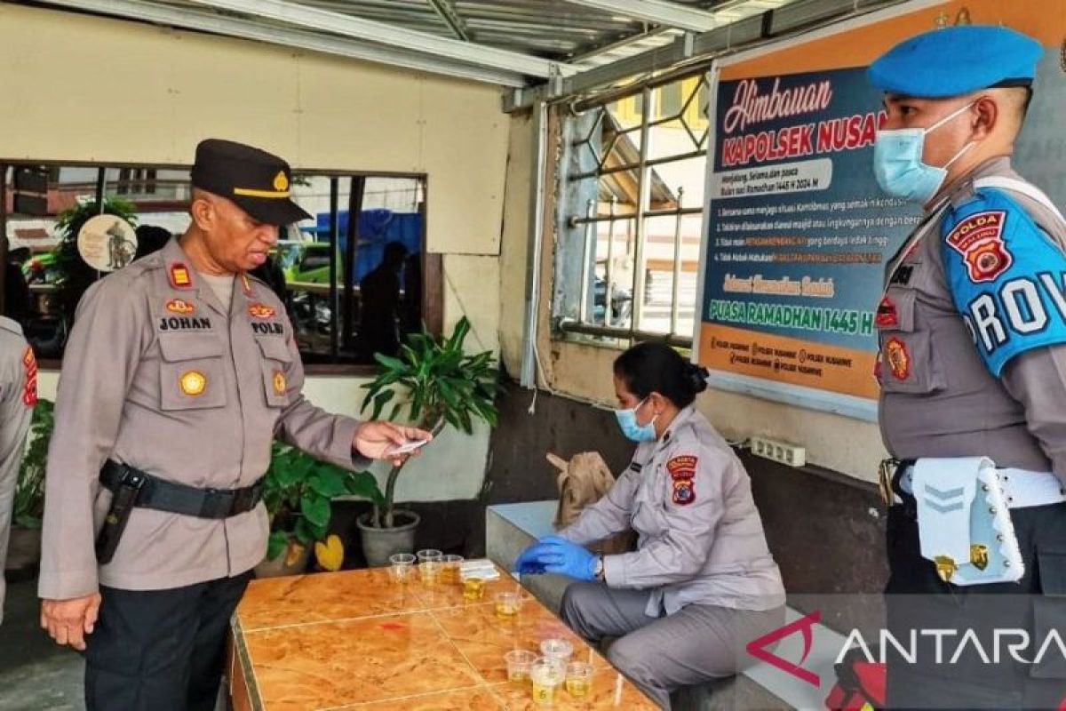 Personel Polresta Ambon jalani pemeriksaan bebas  narkoba