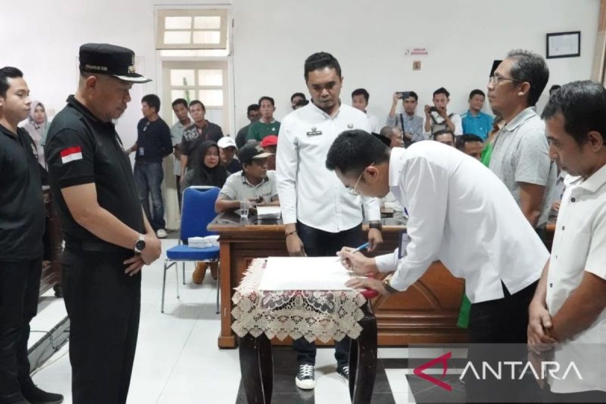 Pj Wali Kota Bima lantik 44 pejabat