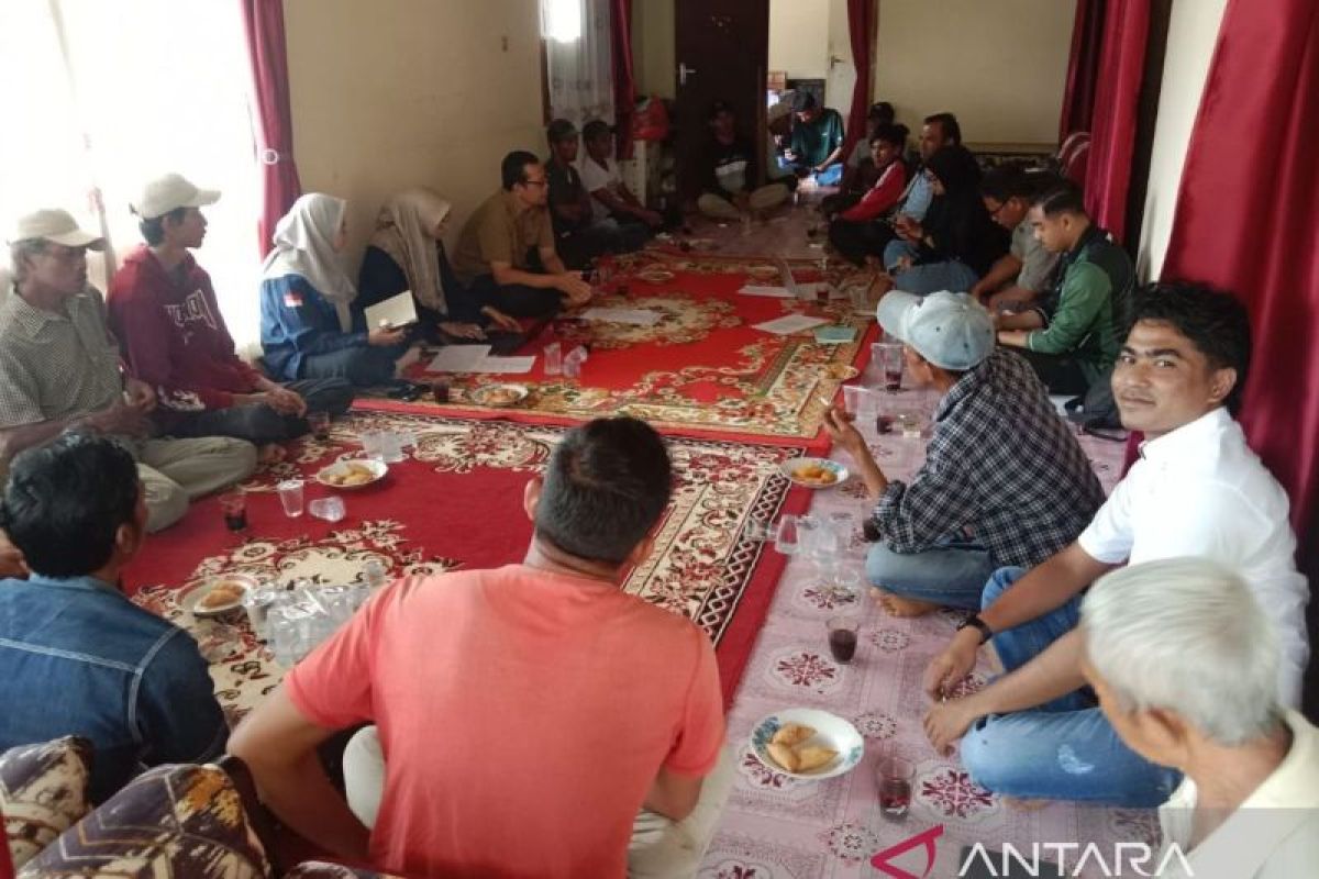 BKSDA Sumbar bantu pengembangan budidaya tebu kelompok tani di Agam