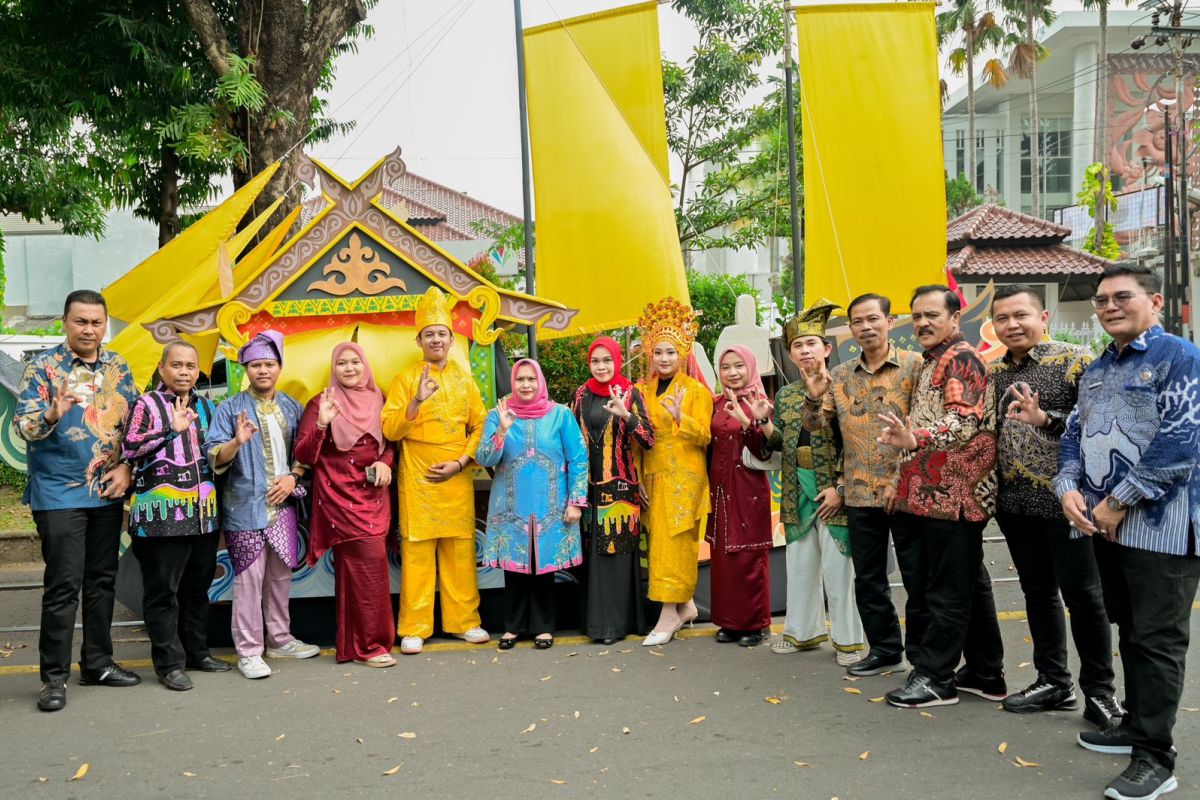 Hadir di Kirab Budaya di Solo, ini harapan Bupati Bengkalis