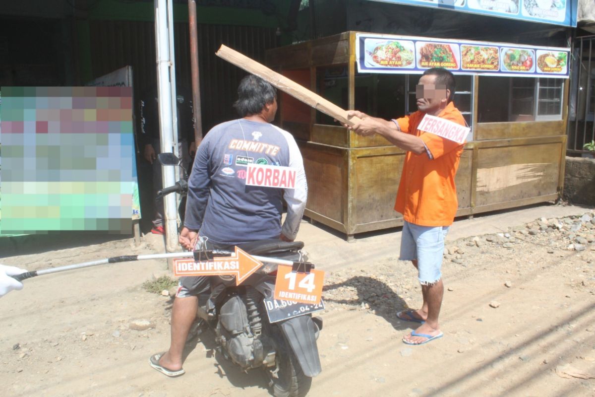 Polsek Murung Pudak rekonstruksi ulang kasus penganiayaan