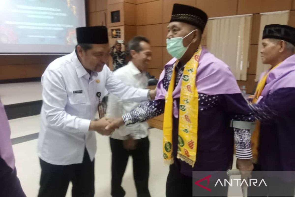 Info Haji 2024 - Belitung lepas keberangkatan 62 calon haji