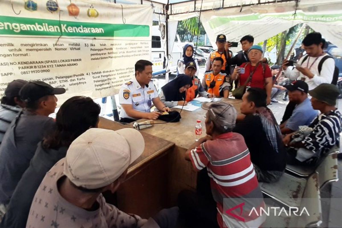 DKI belum lakukan sidang di tempat pada juru parkir liar