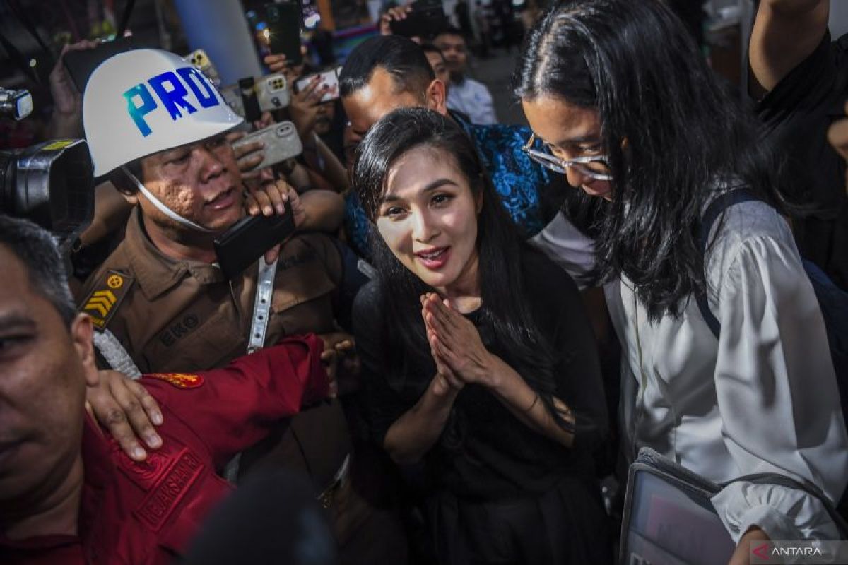 Kejagung tegaskan status artis Sandra Dewi masih saksi