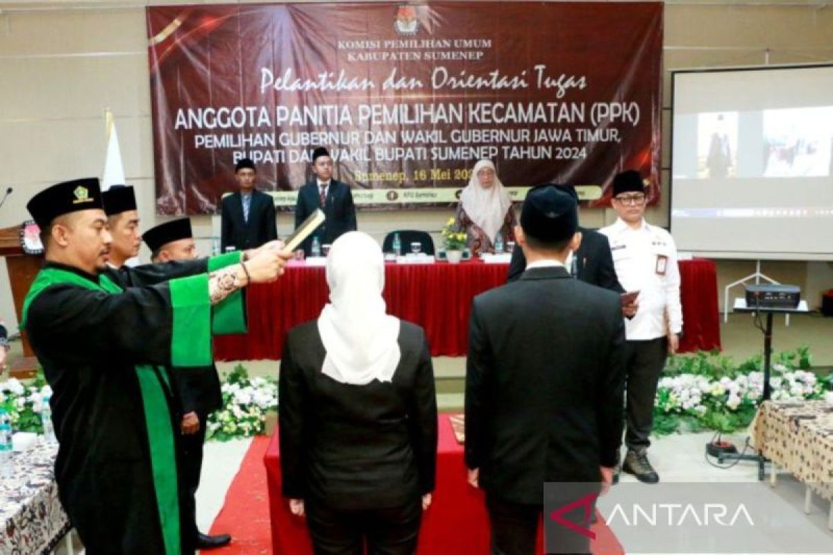 KPU Sumenep lantik 135 anggota PPK untuk Pilkada 2024