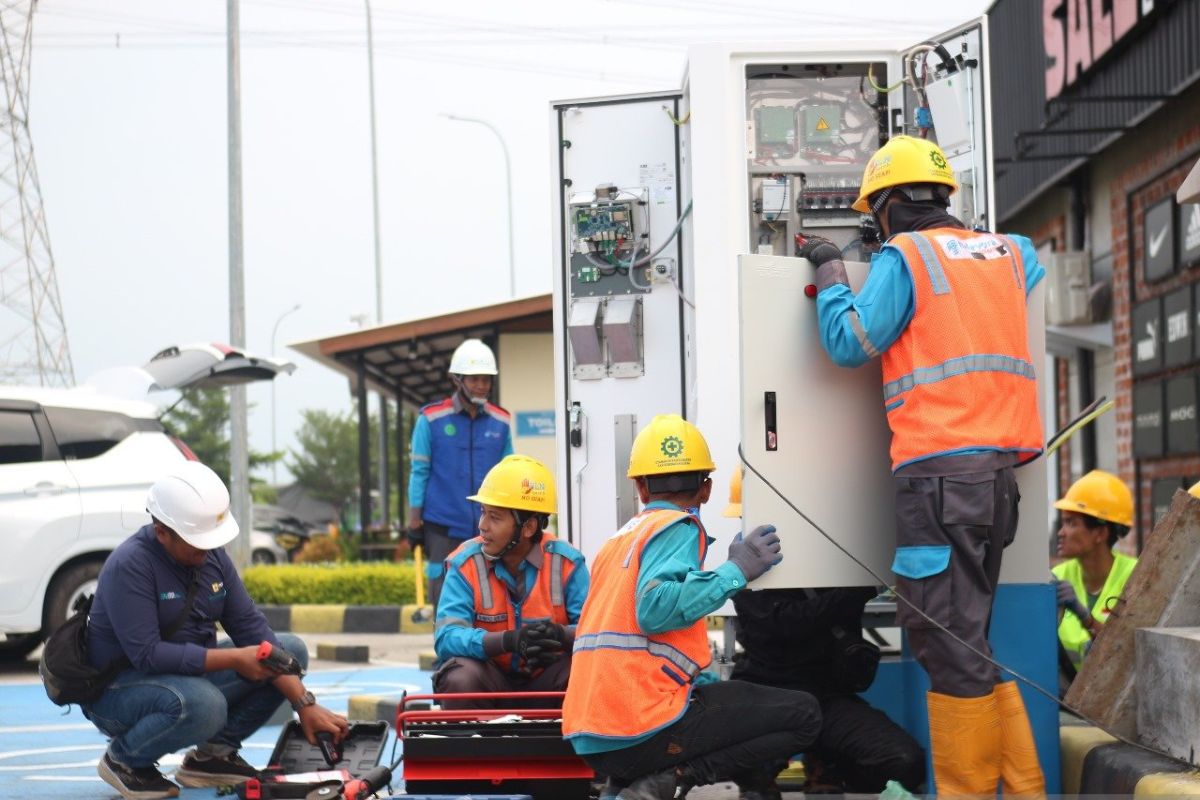 PLN bakal tambah 111 SPKLU di berbagai lokasi rest area