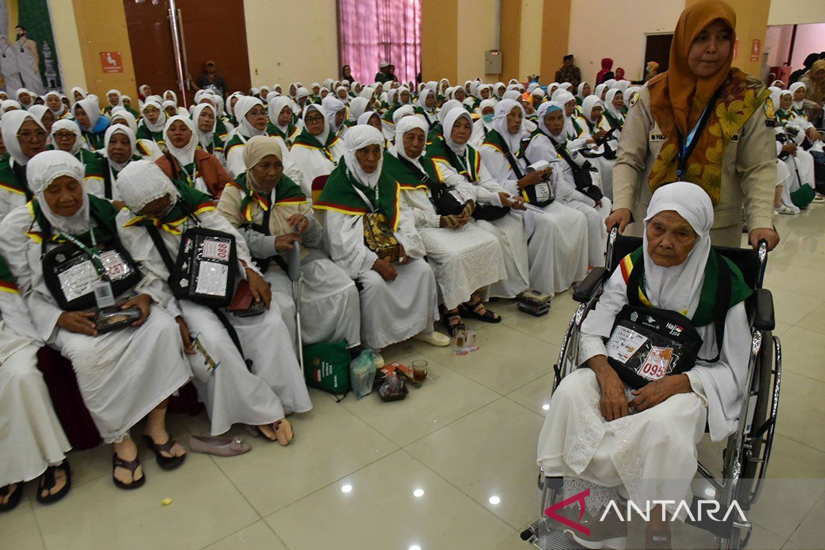 Pemerintah pastikan jamaah calon haji Indonesia terlindungi asuransi