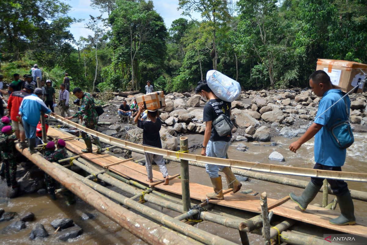 Pasca Banjir Bandang Di Tanah Datar - ANTARA News