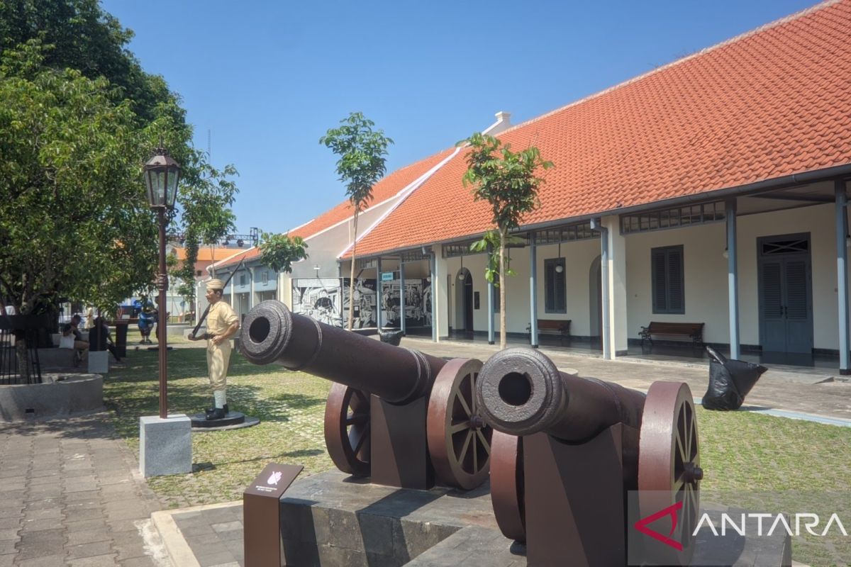 Benteng Vredeburg bersolek untuk program wisata "Malam di Museum"