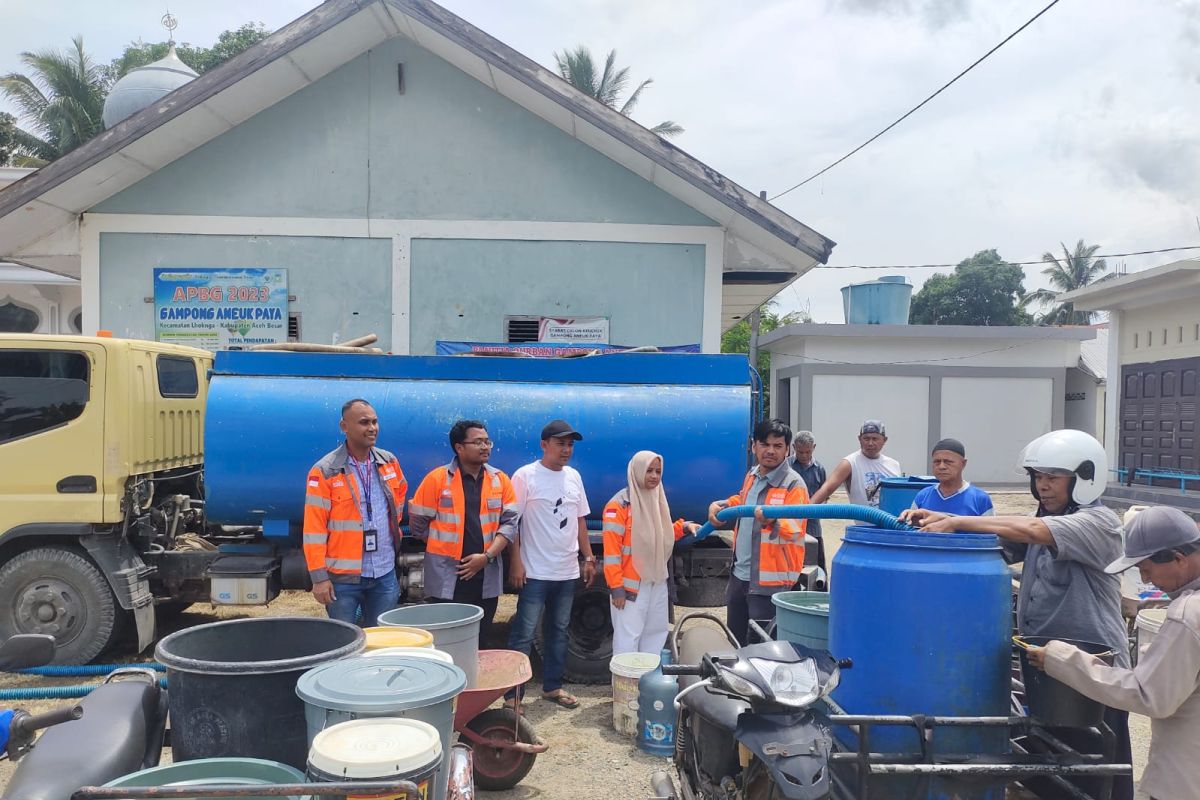 SBA bantu warga terdampak kekeringan di Lhoknga