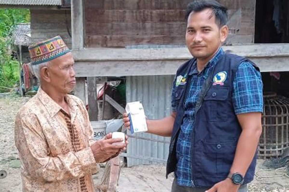 Pemkab Aceh Timur bantu alat pendengaran kepada disabilitas rungu