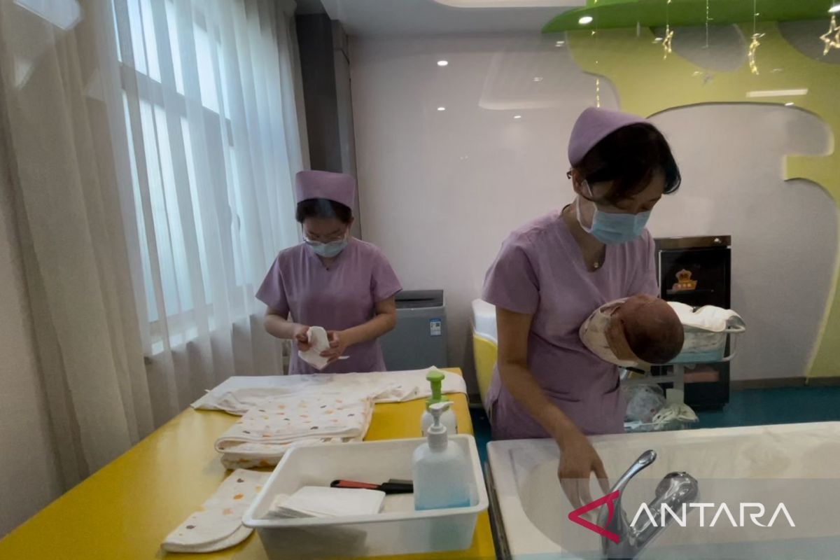 Rumah sakit di China bebaskan ibu memilih posisi saat lalui persalinan