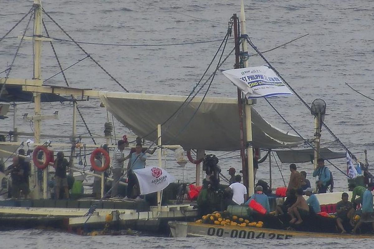 China intensifkan pengumpulan bukti kapal Filipina di Huangyan Dao