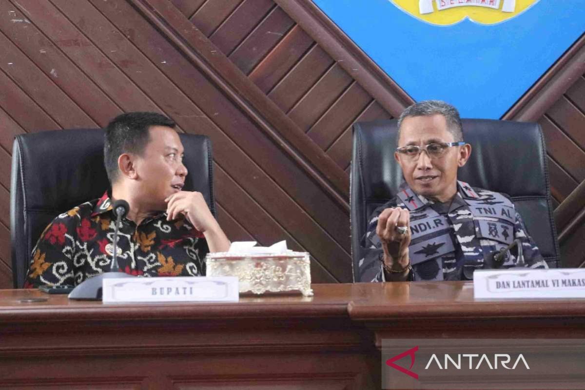 Danlantamal VI Makassar ke Kepulauan Selayar terkait pembangunan Lanal