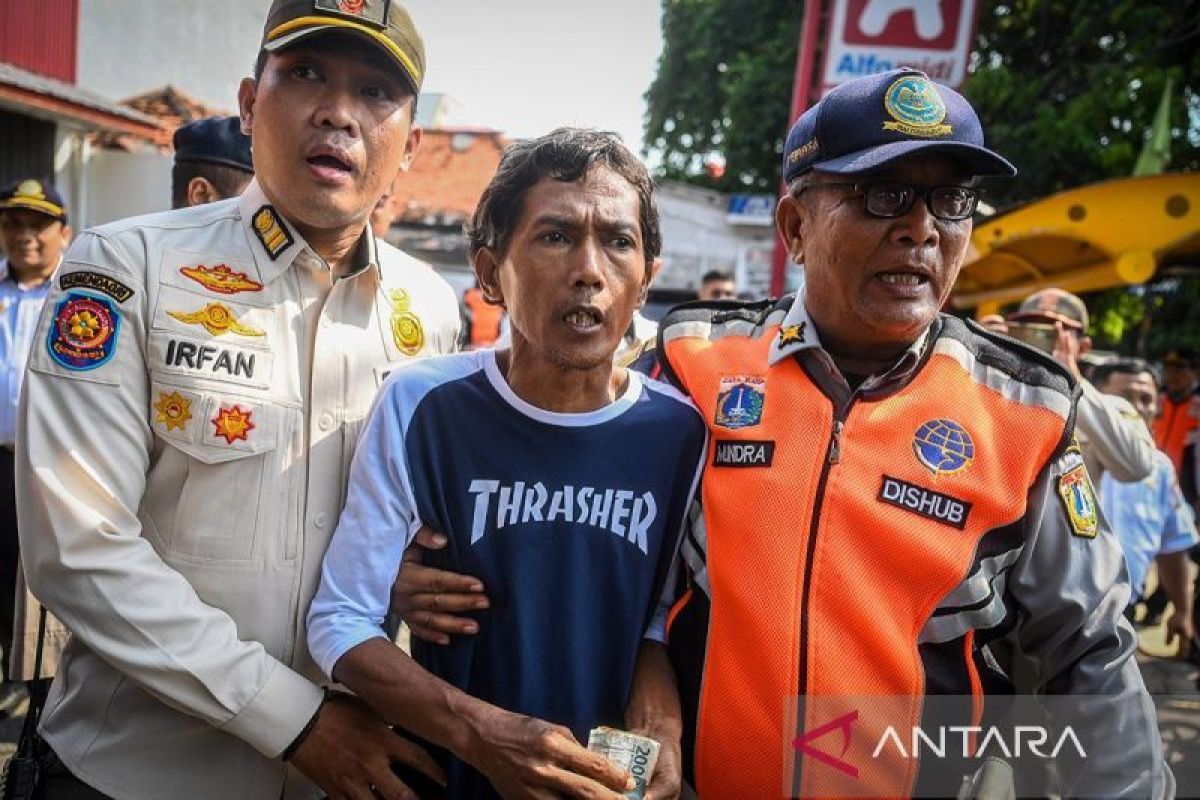 DKI sepekan, penertiban jukir liar hingga pencanangan HUT di HI