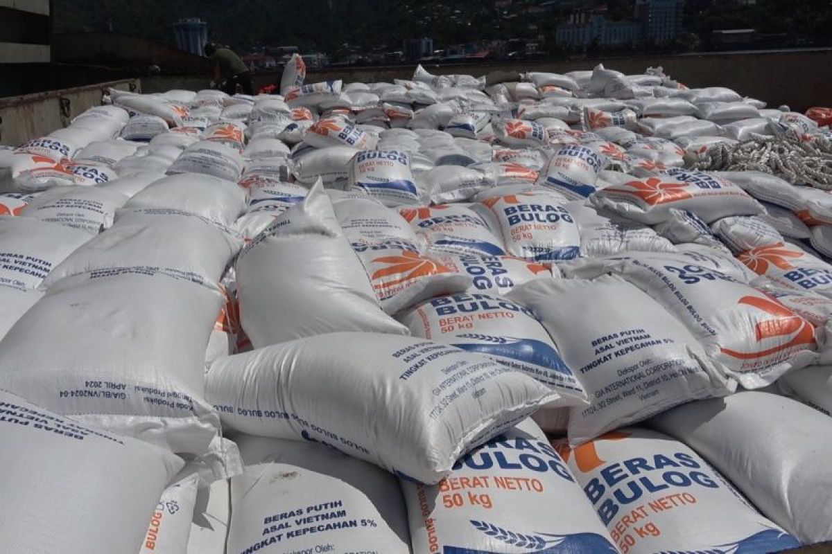 Perum Bulog Papua sebut beras impor Vietnam berkualitas premium