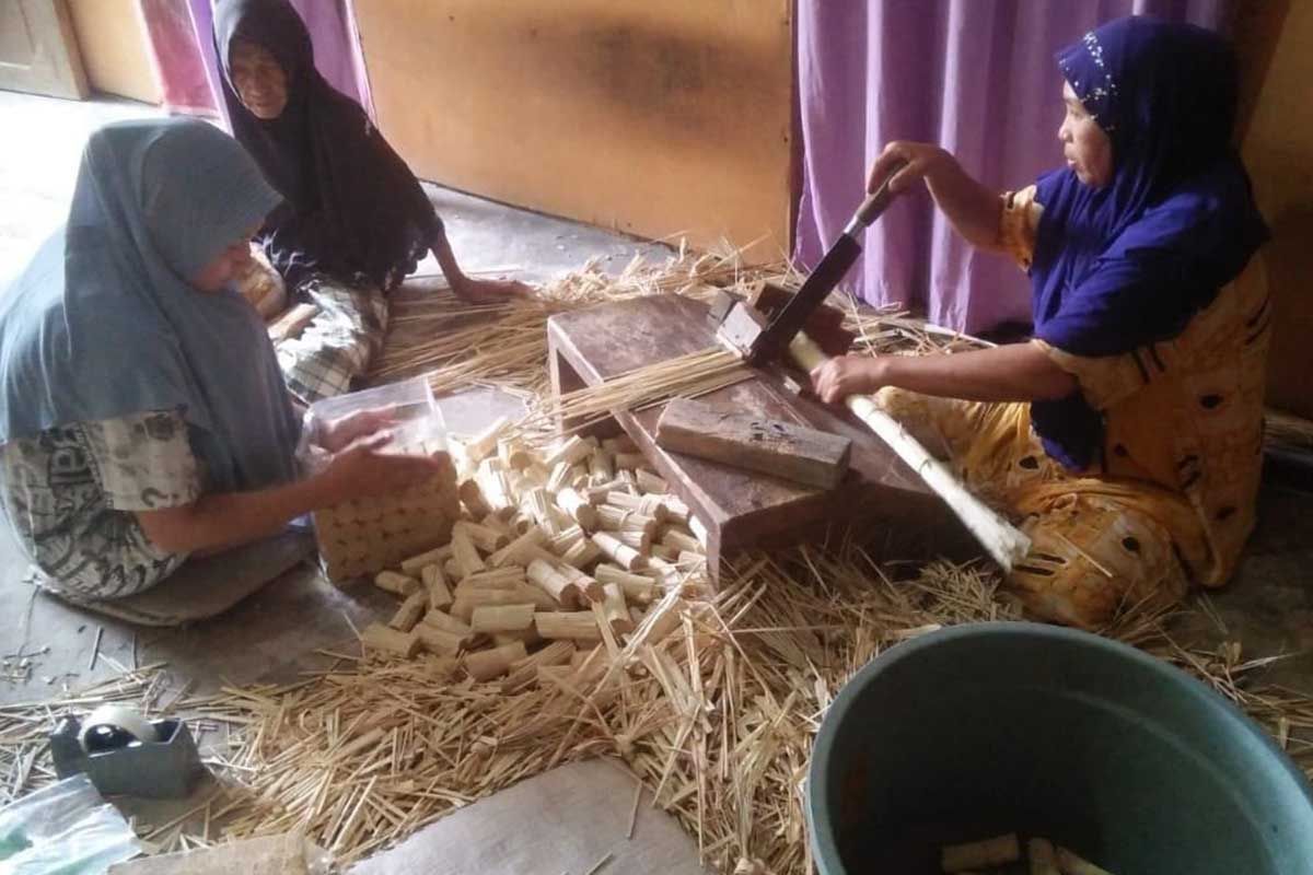 UMKM di Aceh Timur pasarkan rokok daun nipah ke Malaysia