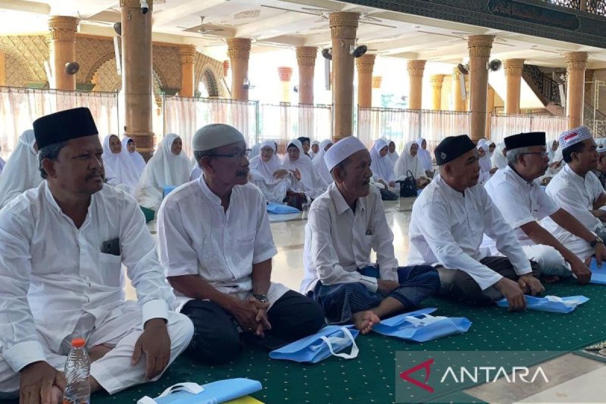 162 calon haji Aceh Barat ikut manasik jelang keberangkatan
