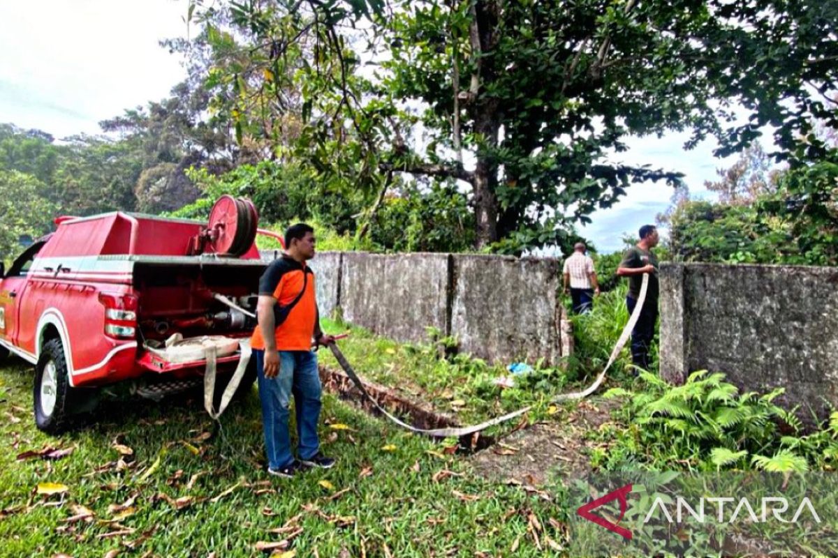 Pemprov Maluku tambah mobil pemadam kebakaran antisipasi karhutla