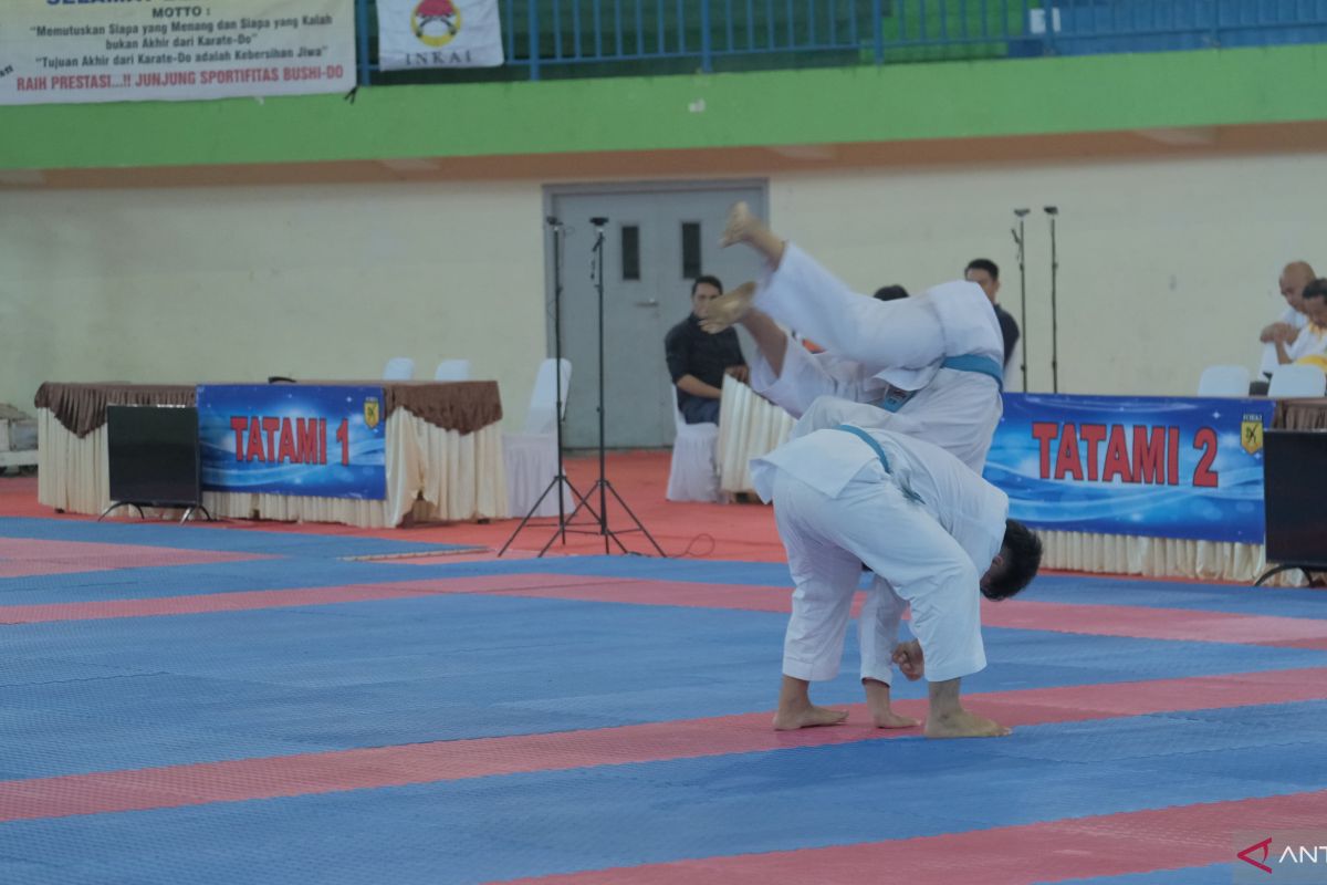 Turnamen Karate Kapolda Babel Cup: Hari pertama, atlet Polda Babel mendominasi juara