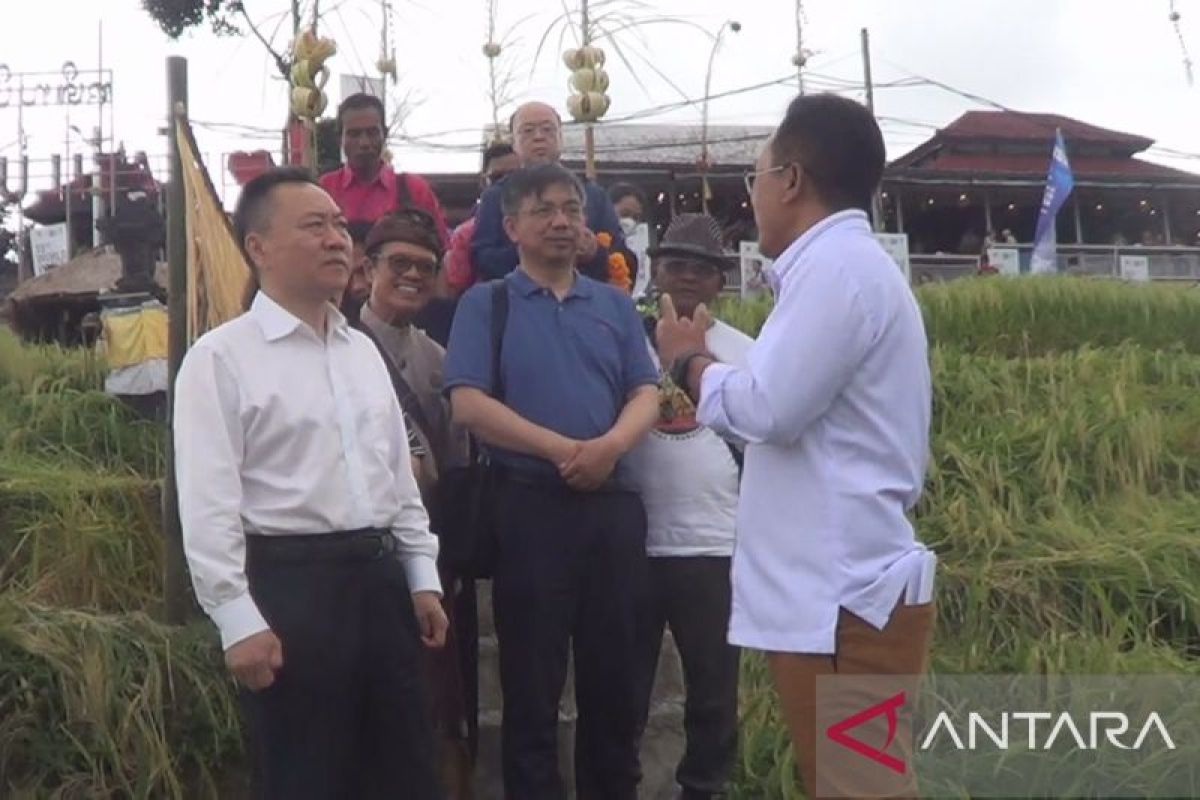 Menteri Sumber Daya Air China kunjung  Jatiluwih