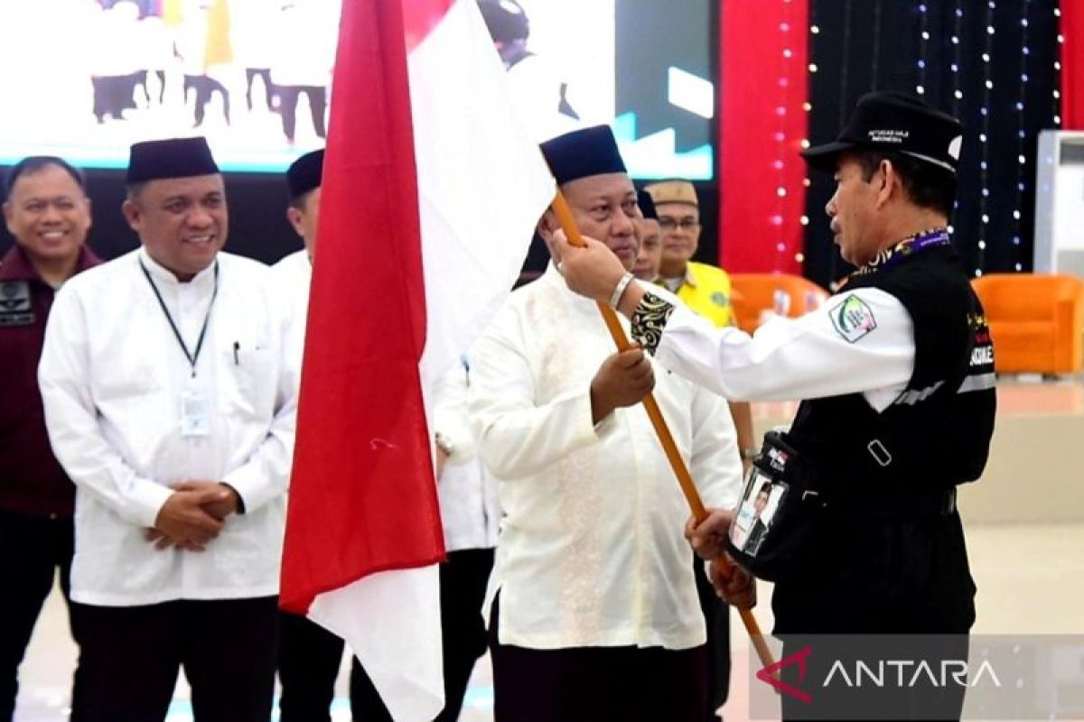 JCH Gorontalo kloter 10 UPG diberangkatkan ke Tanah Suci