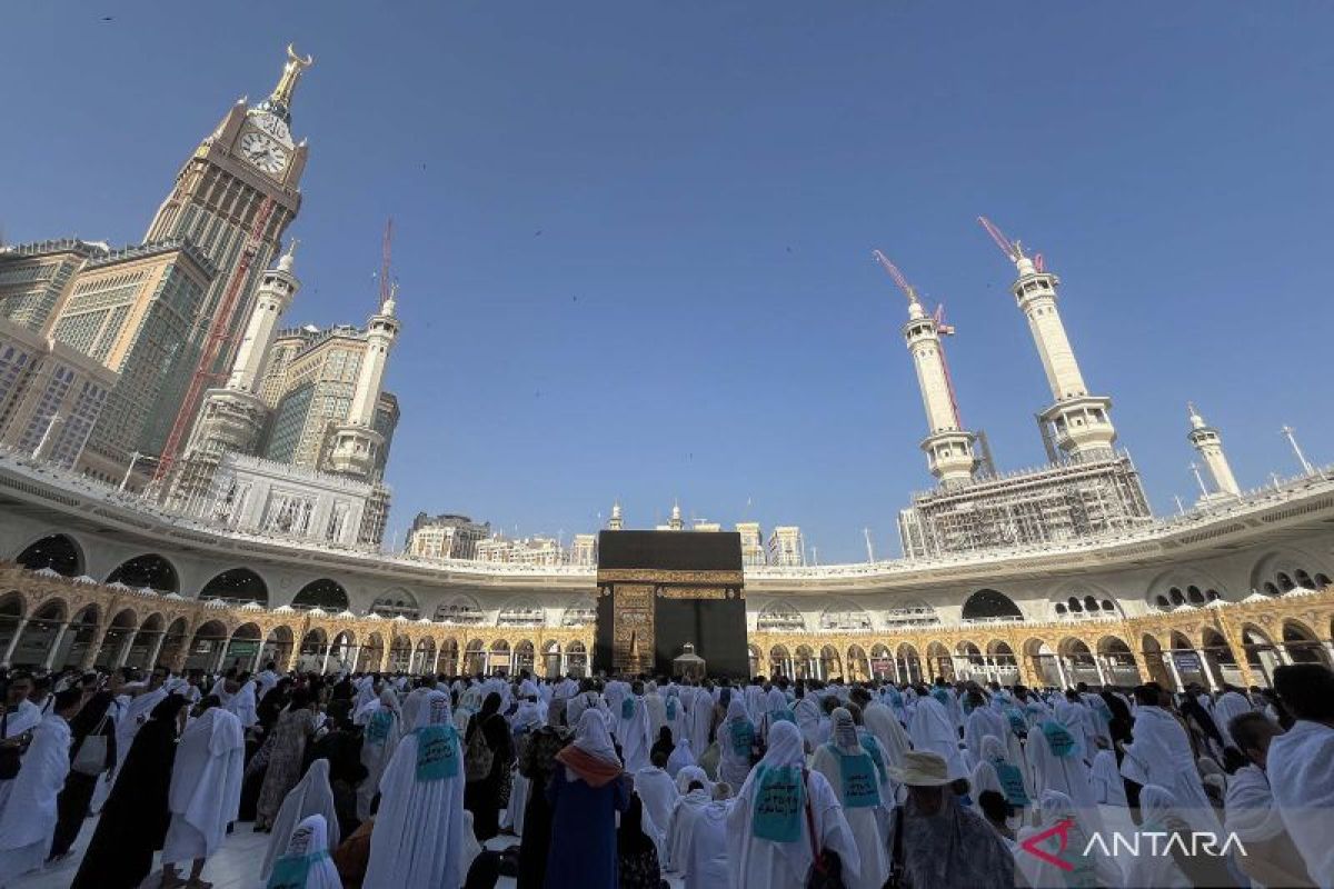 8.902 jamaah haji laksanakan umrah wajib