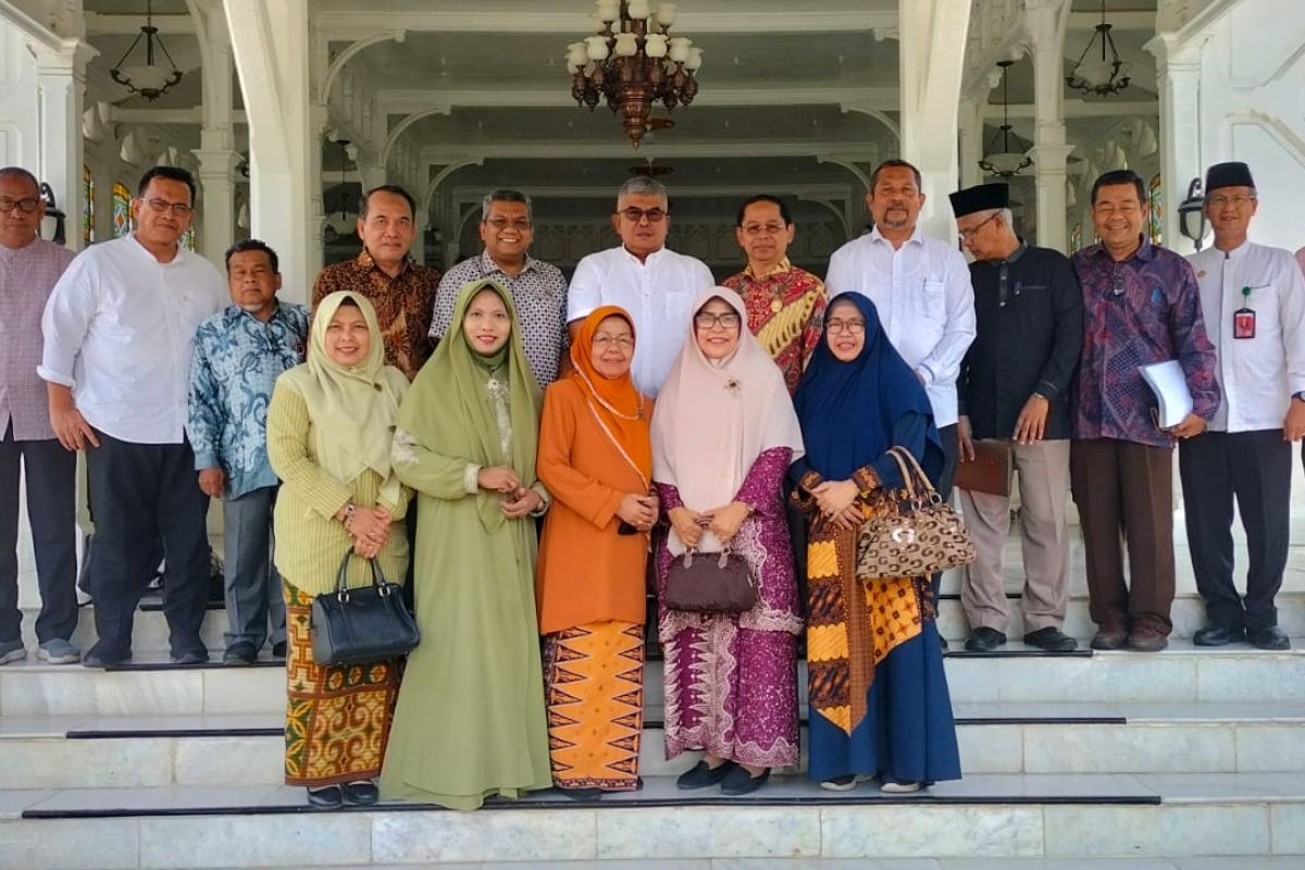 ICMI berikan 10 rekomendasi pembangunan ke PJ Gubernur Aceh Bustami
