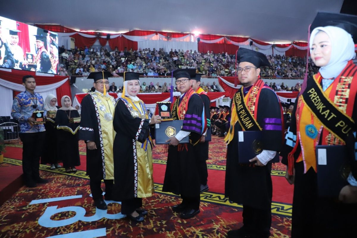 Unila gelar wisuda periode V 2023/2024 sebanyak 754 lulusan