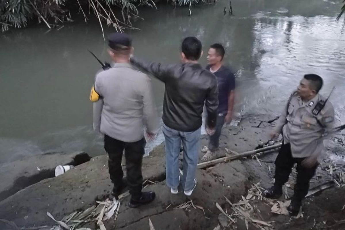 Dua anak tewas terseret arus Sungai Amprong Malang