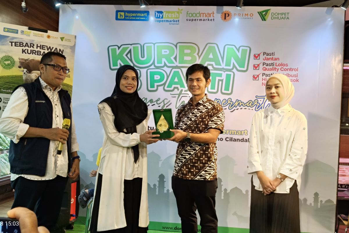 Program Tebar Hewan Kurban Dompet Dhuafa Goes to Hypermart