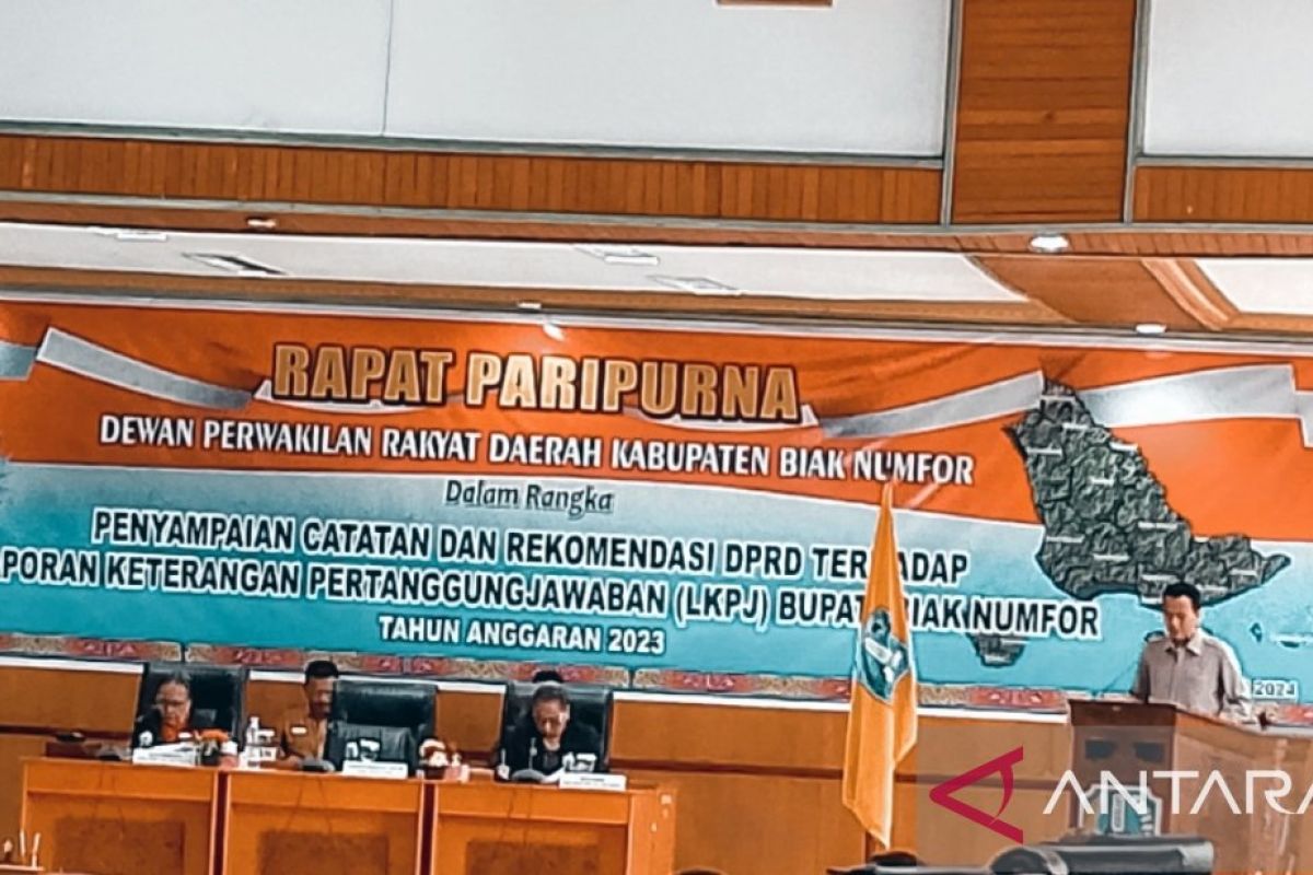 DPRD minta Pemkab Biak siapkan Perda kemudahan berinvestasi