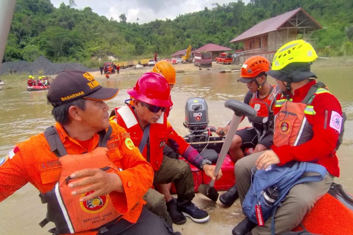 Tim SAR tutup operasi penanganan banjir  di Kutai Barat