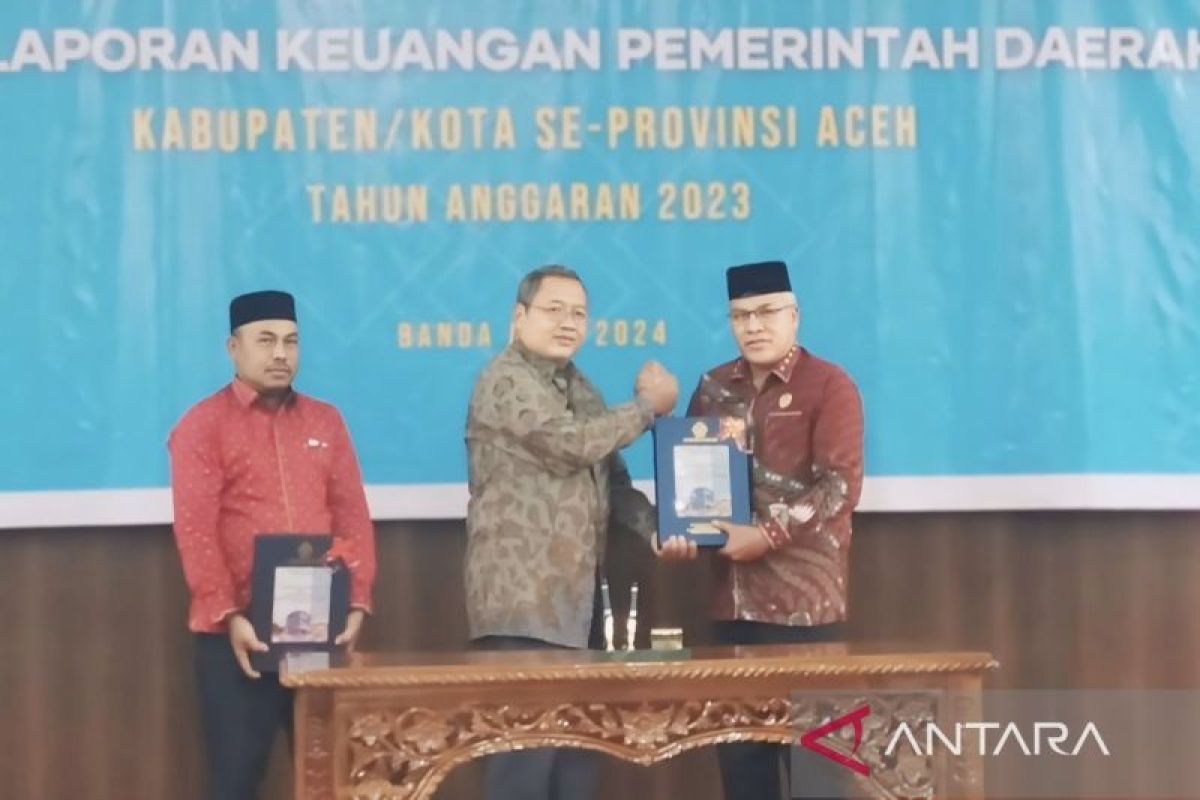 Pemkab Aceh Barat kembali meraih opini WTP ke-10 dari BPK RI