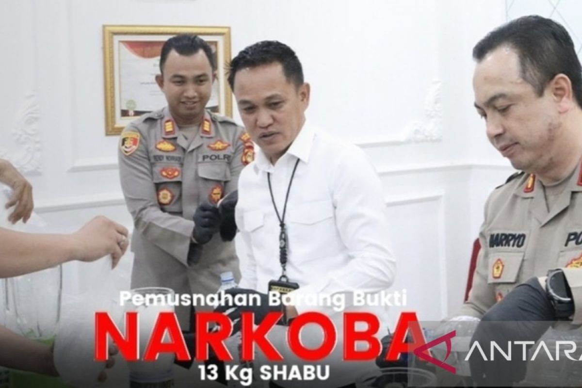 Polisi musnahkan 13 kilogram sabu di Palembang