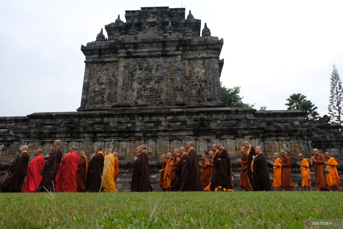 Sejarah Candi Mendut