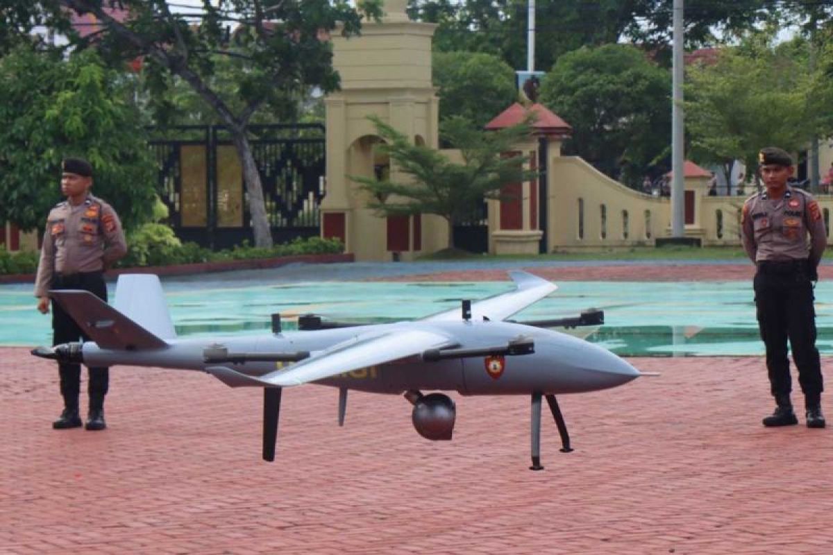 Polda Aceh simulasikan penerbangan pesawat tanpa awak, polisi dilengkapi drone