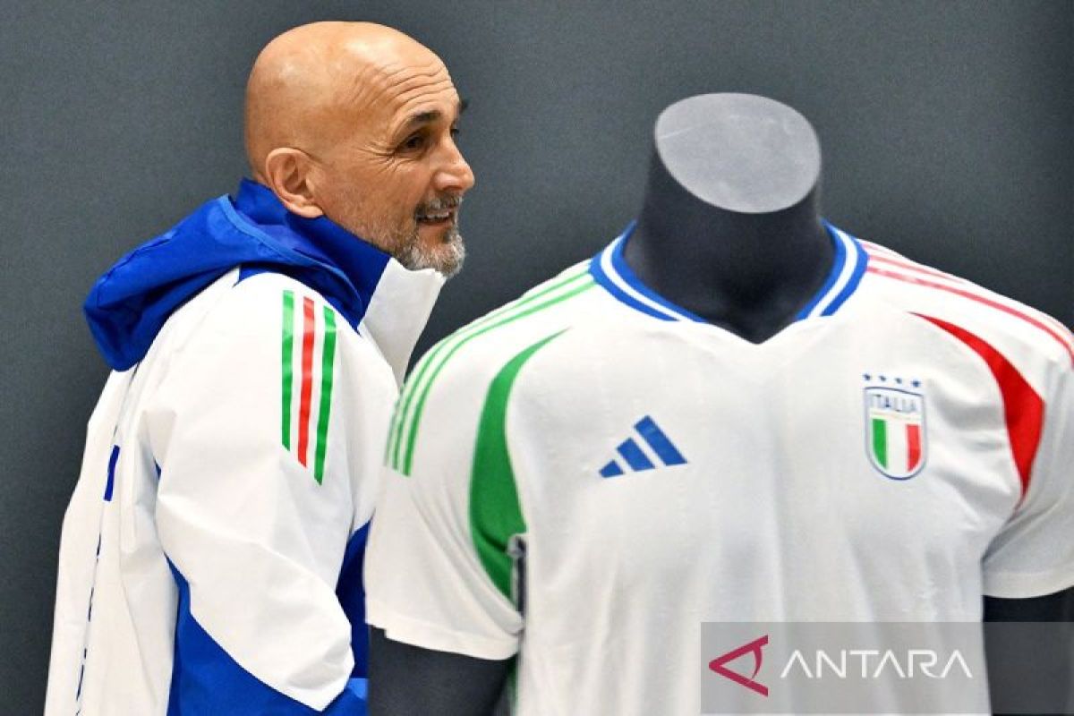 Spalletti dipertahankan sebagai pelatih meski Italia tampil buruk