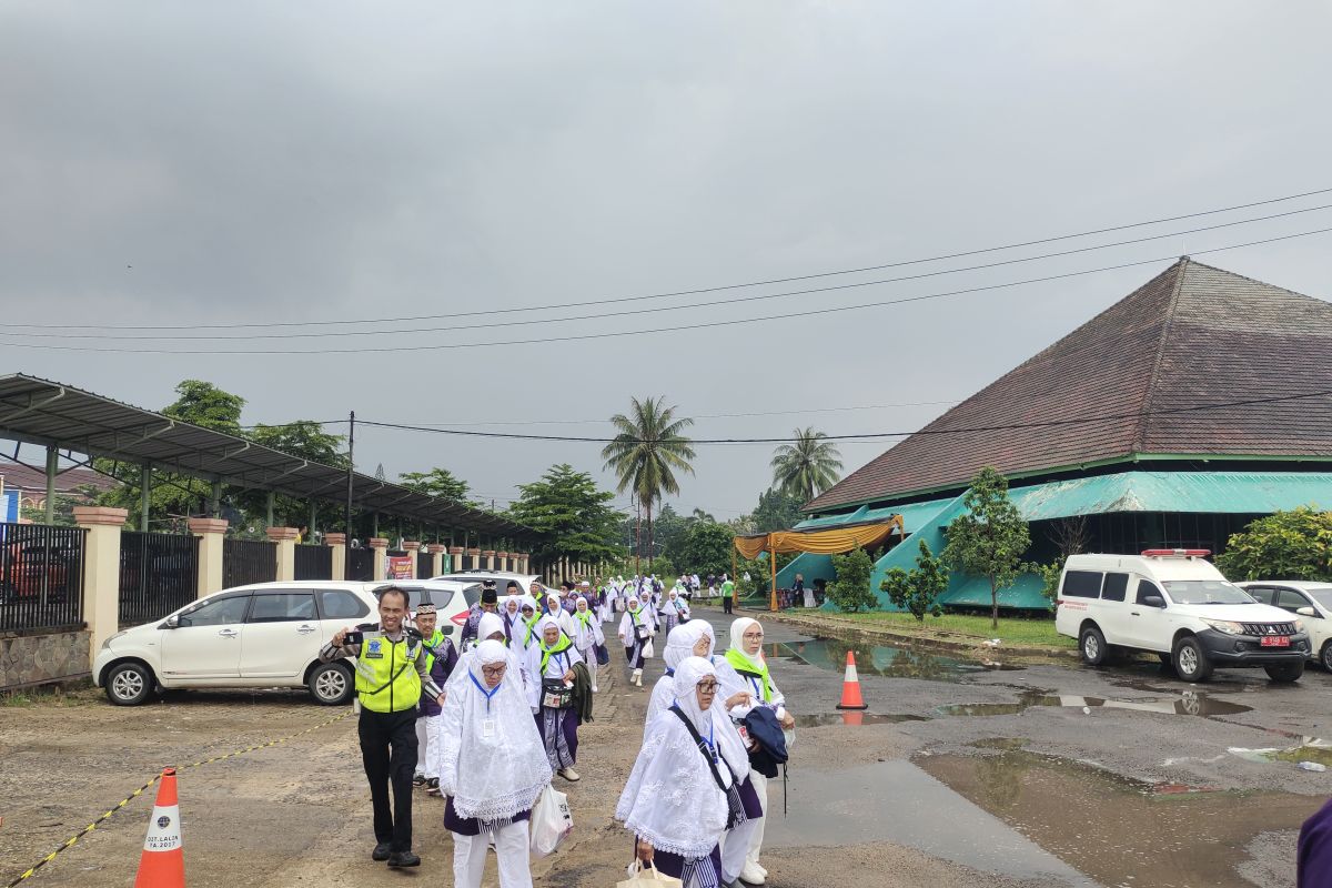 Kemenag Lampung: 11 calon haji tunda berangkat 