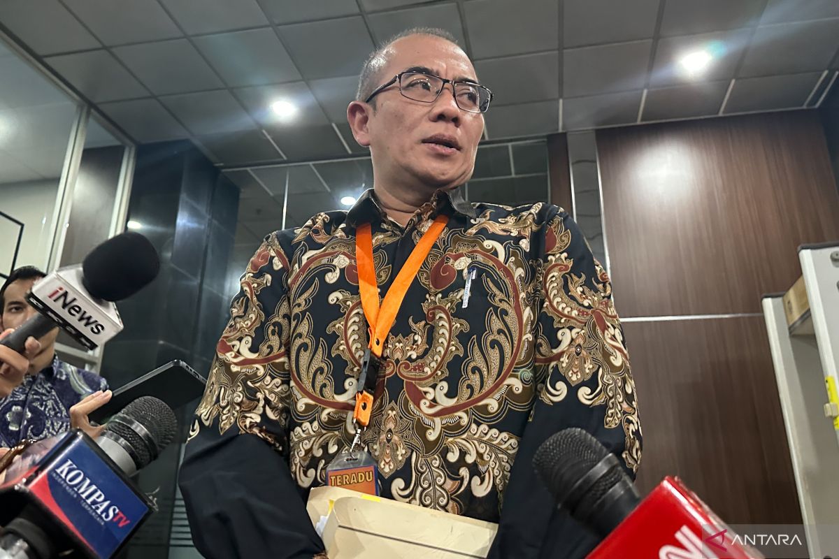Ketua KPU RI Hasyim Asy'ari  merasa dirugikan terkait dugaan kasus asusila