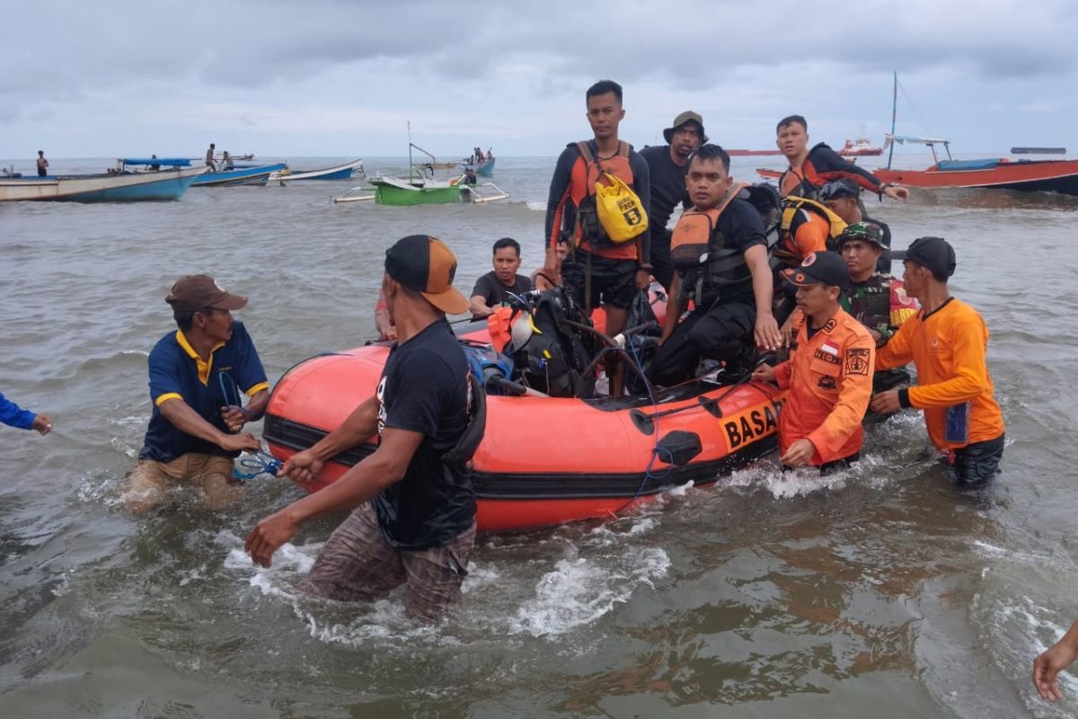 Tim SAR Gabungan evakuasi pria yang tenggelam di Kolut