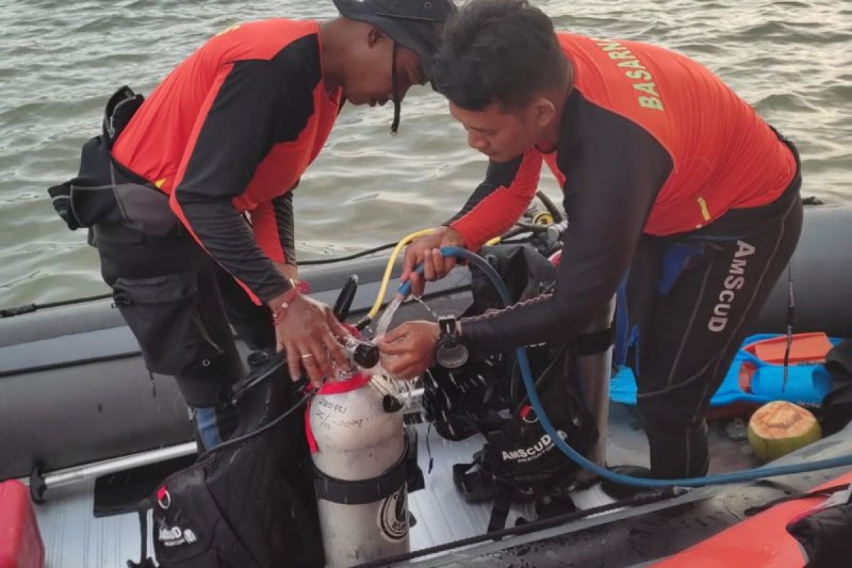 Alhamdulillah!! Tim SAR temukan jasad pemancing asal Lombok Barat di dasar laut