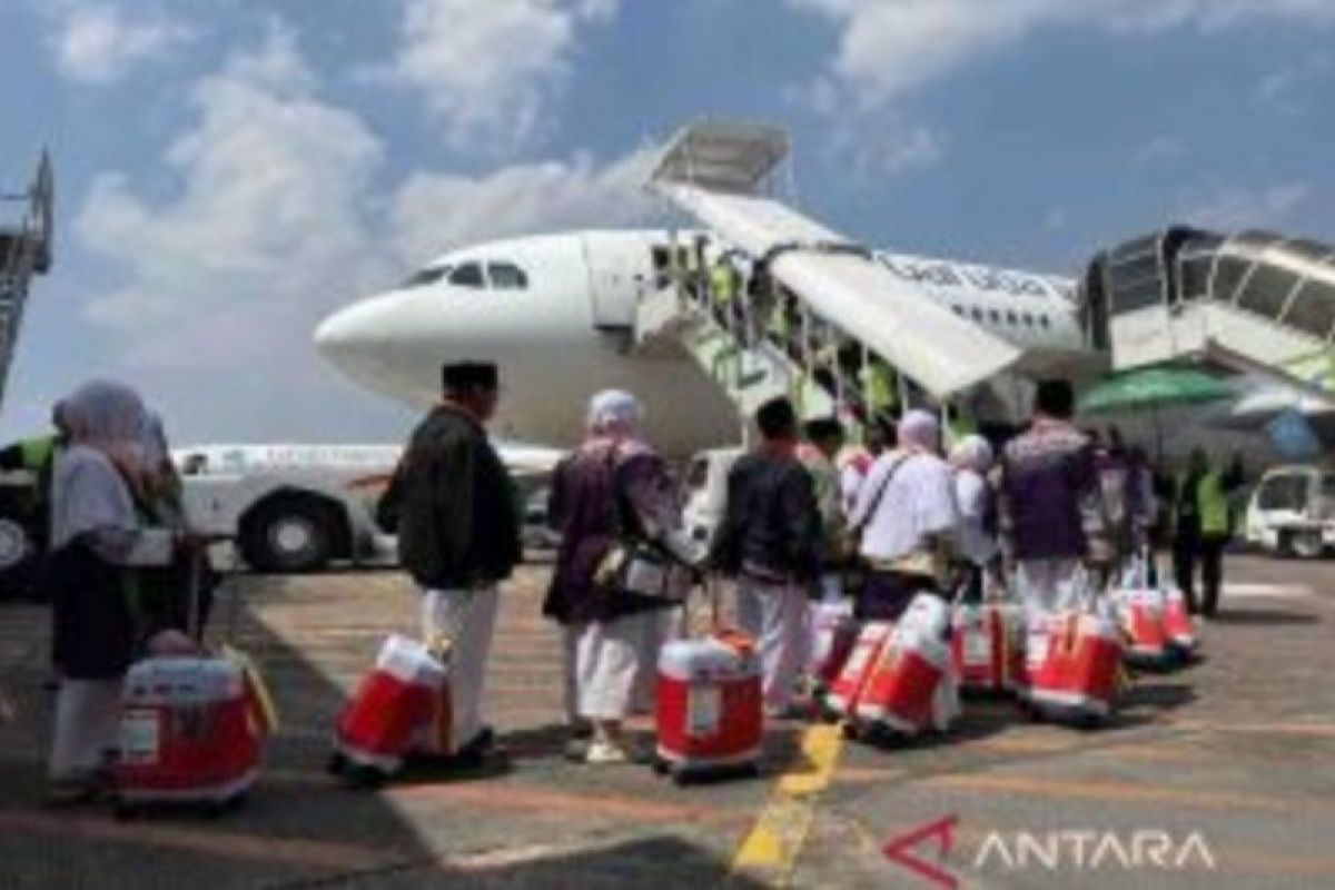 Info Haji 2024 - Kemenag protes keras Maskapai Garuda imbas delay penerbangan SOC 41