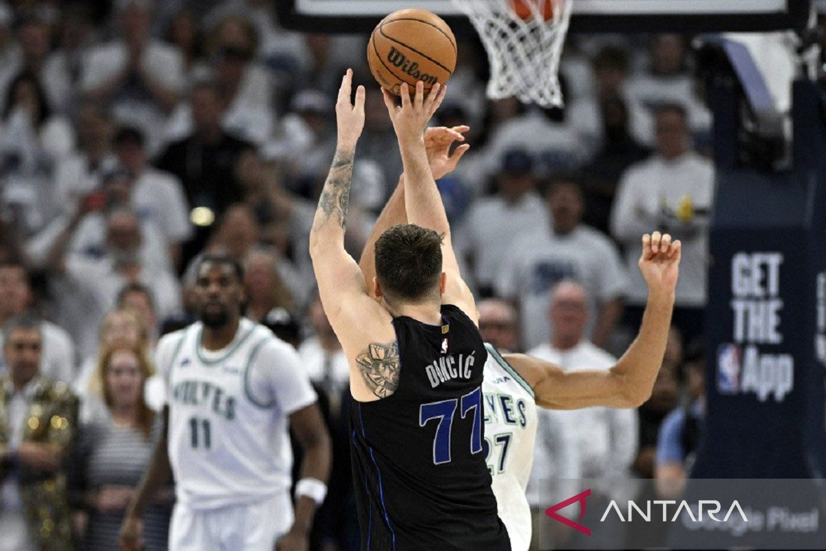 NBA: Mavs unggul Timberwolves 3-0 dan selangkah lagi ke Final