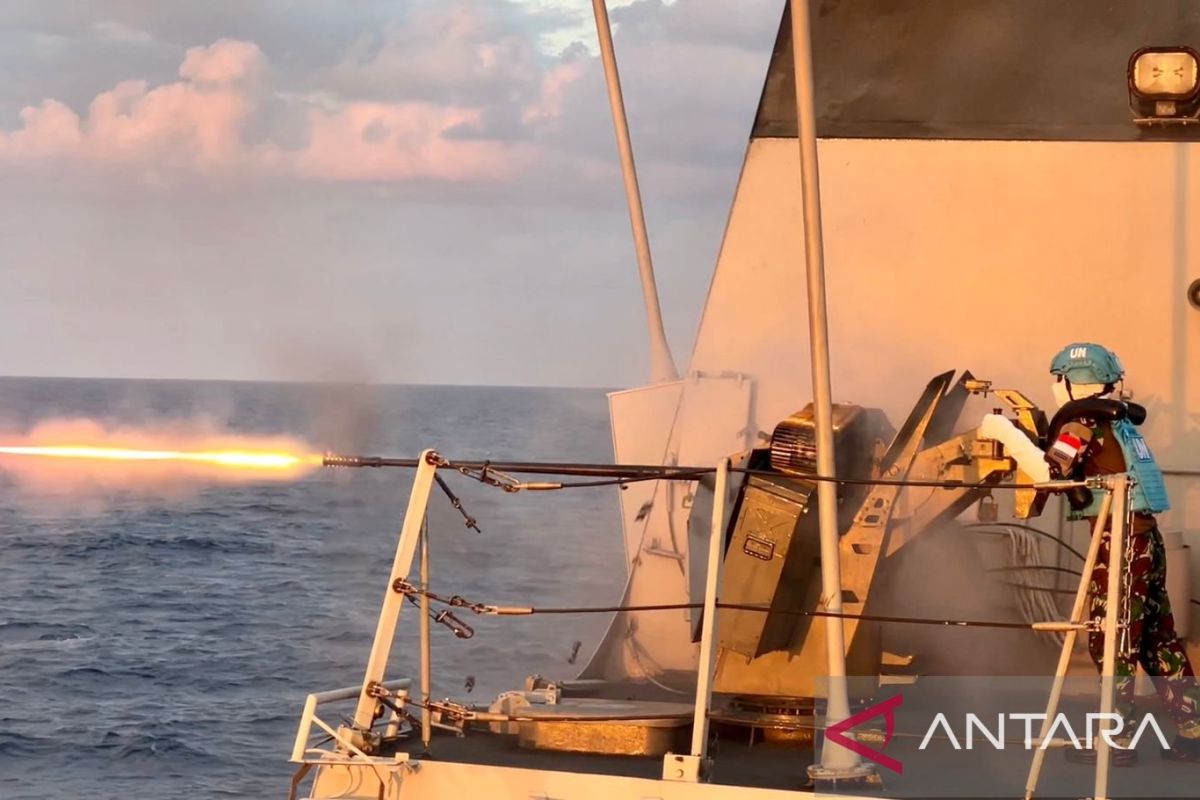 KRI Diponegoro holds gunnery exercise in Mediterranean Sea