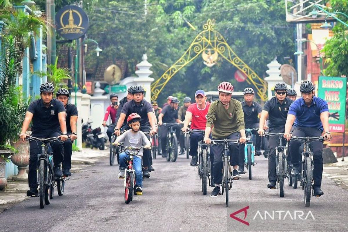 Presiden ajak Jan Ethes bersepeda bersama di Yogyakarta