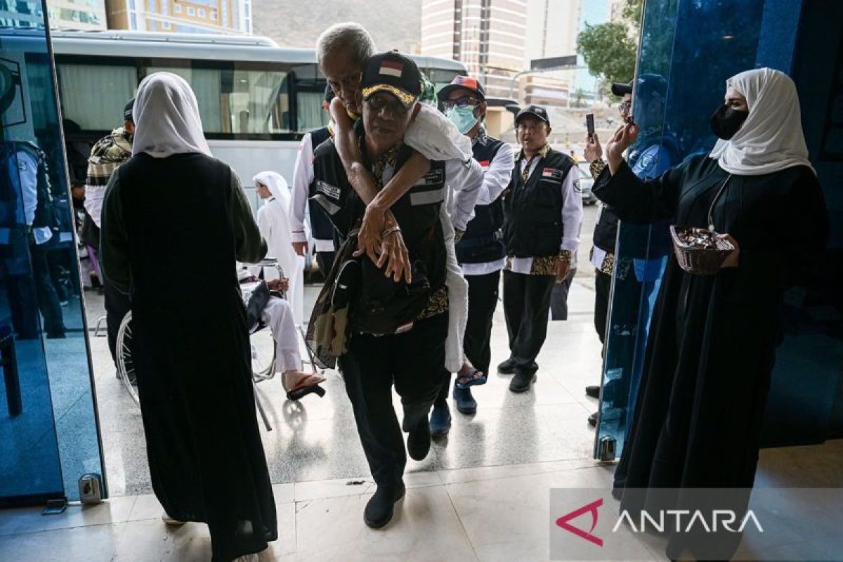 Sebanyak 90.132 calon haji Indonesia tiba di Arab Saudi
