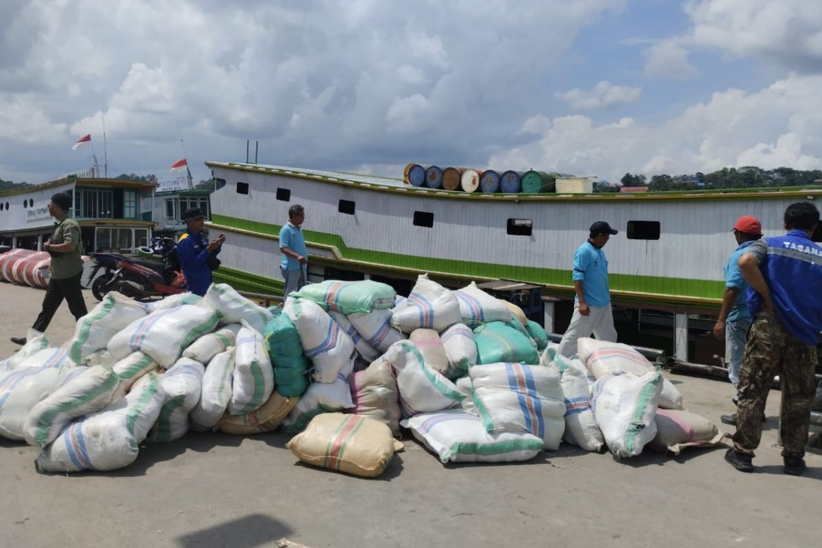 Dinsos Kaltim kembali salurkan logistik  untuk korban banjir Mahulu