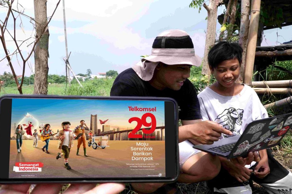 Telkomsel komitmen maju serentak berikan dampak bagi positif Indonesia