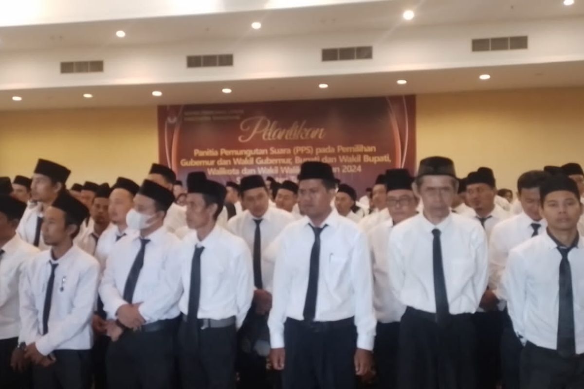 KPU Tangerang lantik 822 PPK dengan masa kerja delapan bulan
